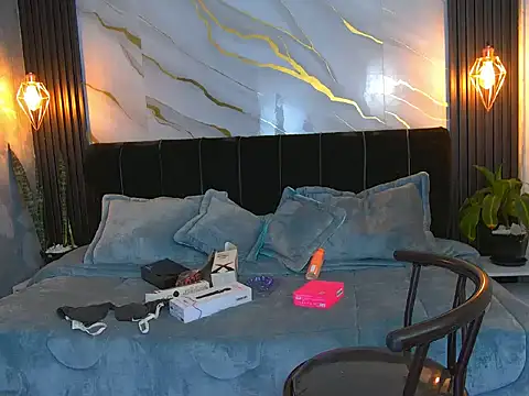 Dark Dominika online show from 8, 4, 2026