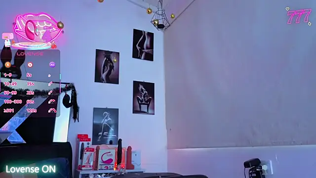 karla slut dirty online show from 25, 4, 2026