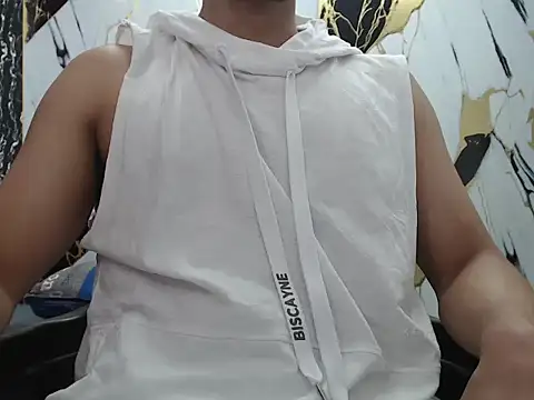Snapshot of simonm667 chatting on 16, 5, 2026 simonm667 online show from 16, 5, 2026