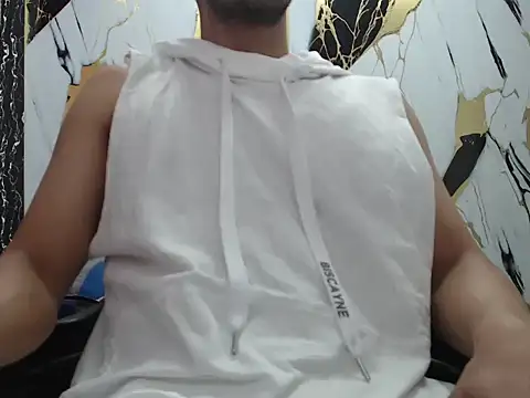 Snapshot of simonm667 chatting on 16, 5, 2026 simonm667 online show from 16, 5, 2026
