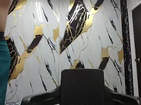 Snapshot of simonm667 chatting on 14, 6, 2026 simonm667 online show from 14, 6, 2026