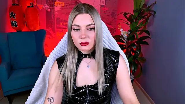 HyileyClark online show from 7, 6, 2026