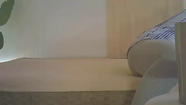 kyono-iyashi online show from 25, 4, 2026