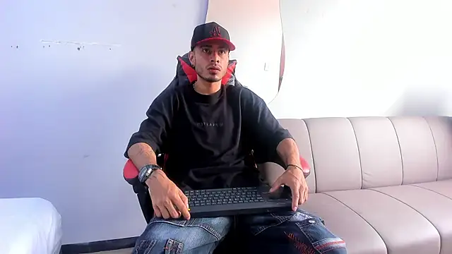 MatthewCullen online show from 19, 12, 2025