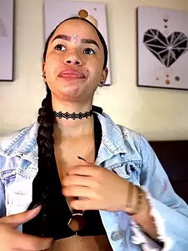 ZoeyFierce online show from 11, 1, 2026