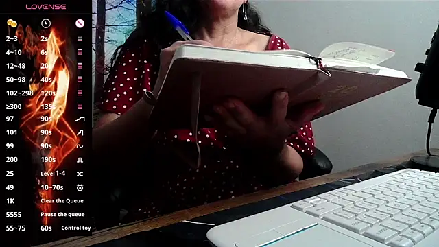 Whisperingfire online show from 12, 6, 2026