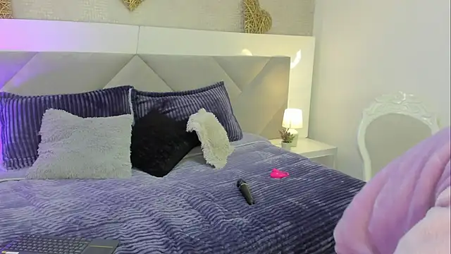 Valery jame online show from 19, 4, 2026