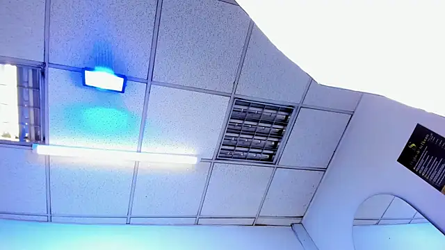 Alyssa Noah online show from 21, 4, 2026