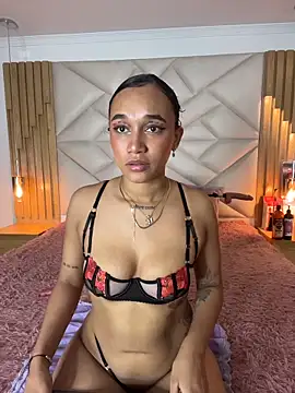 coraline vera online show from 18, 4, 2026