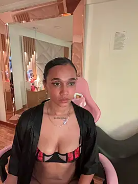 coraline vera online show from 18, 4, 2026