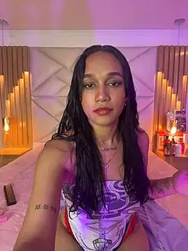 coraline vera online show from 25, 4, 2026