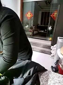 Snapshot of mimi2052 chatting on 7, 1, 2026 mimi2052 online show from 7, 1, 2026