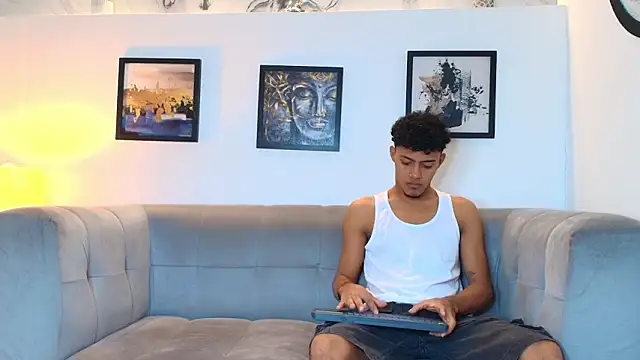 COUPLES BOYS online show from 10, 3, 2026