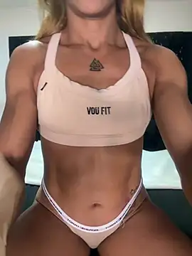 Snapshot of sexymusclegoddess chatting on 20, 5, 2026 sexymusclegoddess online show from 20, 5, 2026