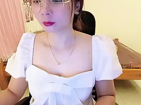 BabyDoll1999 online show from 5, 6, 2026