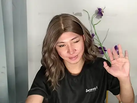 asiantwink0000 online show from 28, 4, 2026