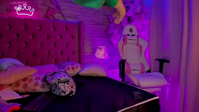 MoliBunny online show from 24, 4, 2026