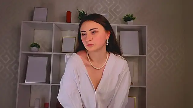 CeolaBurdett online show from 24, 4, 2026