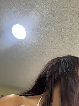 Mia fiire online show from 27, 4, 2026