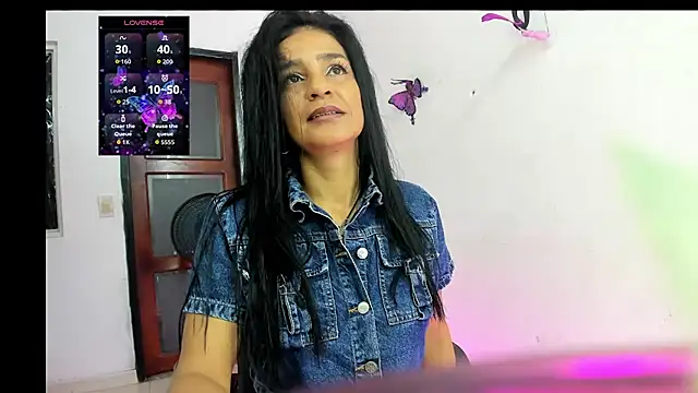 Snapshot of sweetCatallina chatting on 8, 7, 2026 sweetCatallina online show from 8, 7, 2026