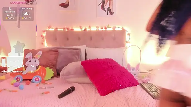 Samantha spike2 online show from 5, 4, 2026