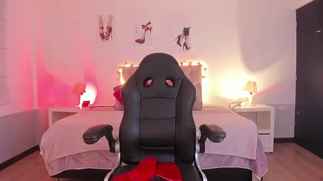 Samantha spike2 online show from 23, 4, 2026