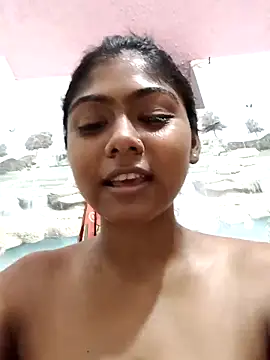 Cute diya023 online show from 23, 4, 2026