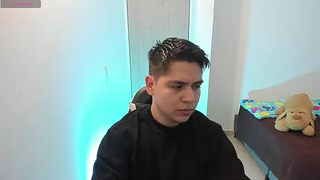 Asta YunoXXX online show from 27, 4, 2026