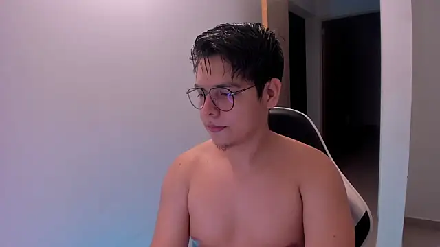 Asta YunoXXX online show from 13, 6, 2026