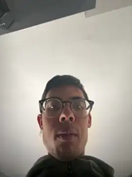 Snapshot of mattia8009 chatting on 30, 11, 2025 mattia8009 online show from 30, 11, 2025