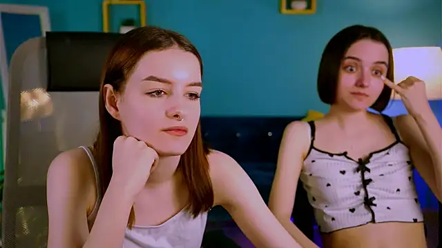 KateWillows online show from 21, 4, 2026