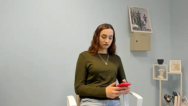 Snapshot of ShelieThetford chatting on 30, 11, 2025 ShelieThetford online show from 30, 11, 2025