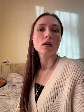 ZaraHill online show from 1, 12, 2025