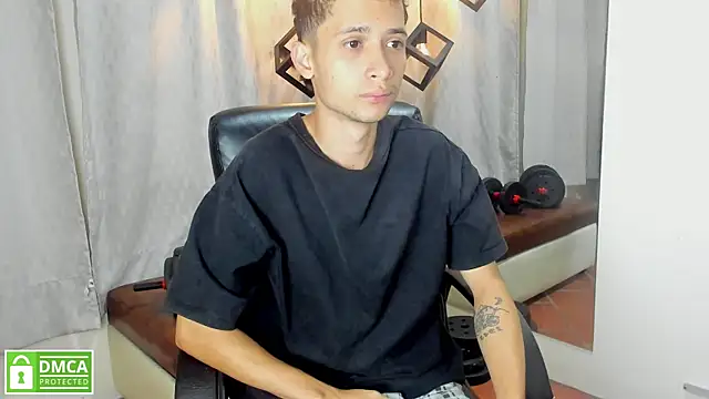 LucassSmith11 online show from 30, 7, 2026
