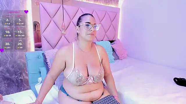 MHONIKBELUCCI online show from 5, 3, 2026