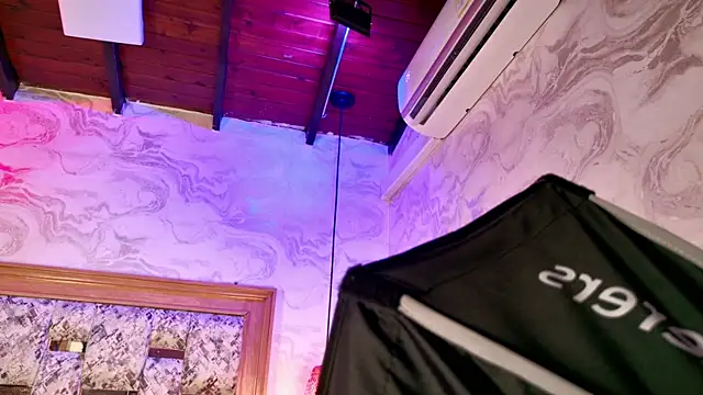 emily dempsey online show from 1, 4, 2026