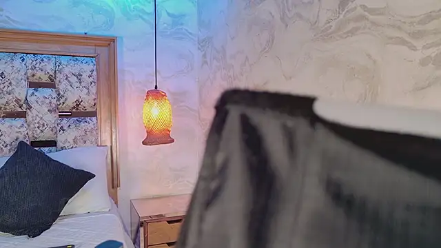 emily dempsey online show from 24, 4, 2026