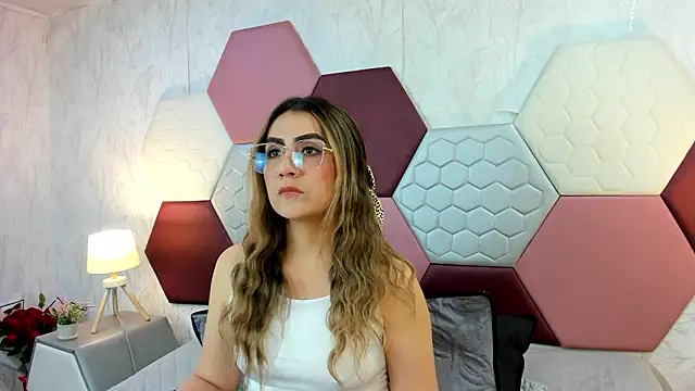 AriaRous online show from 28, 2, 2026