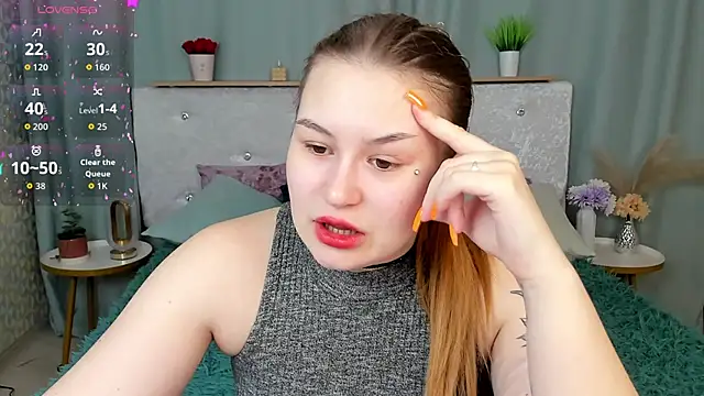 Snapshot of MilanaXHoney chatting on 20, 2, 2026 MilanaXHoney online show from 20, 2, 2026