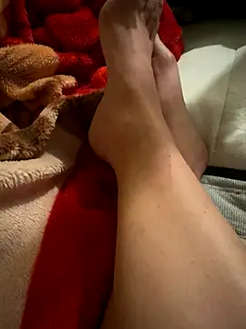 Snapshot of DS-DIVA chatting on 5, 12, 2025 DS-DIVA online show from 5, 12, 2025