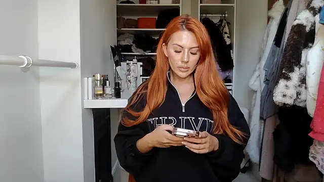 Snapshot of Emberreignedit chatting on 25, 2, 2026 Emberreignedit online show from 25, 2, 2026