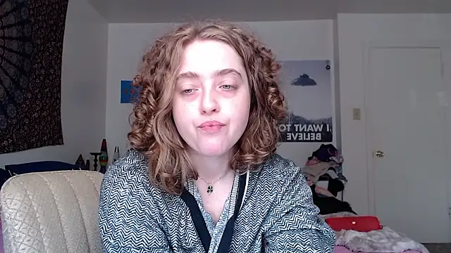 DeliaBlew online show from 9, 2, 2026