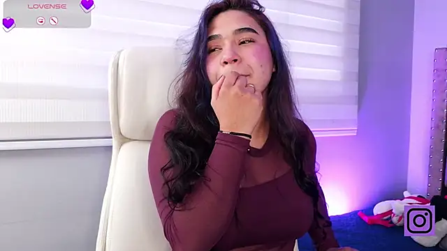 Mylarossi online show from 18, 4, 2026