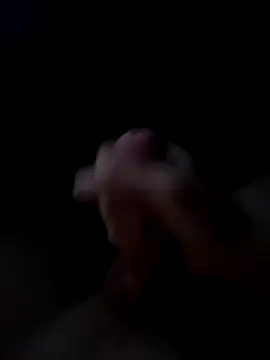 Snapshot of sali- chatting on 4, 12, 2025 sali- online show from 4, 12, 2025