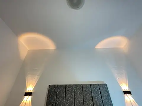 Mia Allenn online show from 22, 4, 2026