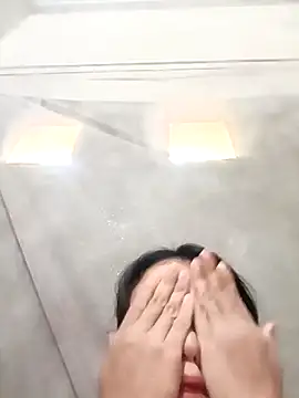 Pretty-haert online show from 24, 4, 2026