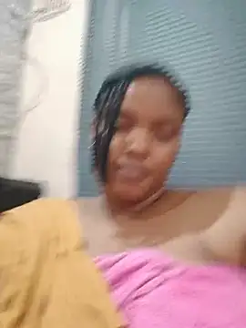 Snapshot of EverythingNIce1 chatting on 9, 7, 2026 EverythingNIce1 online show from 9, 7, 2026
