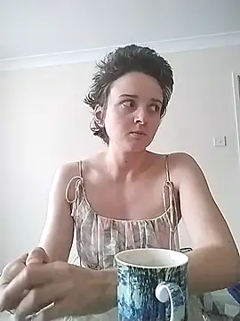 Amy01112 online show from 29, 4, 2026