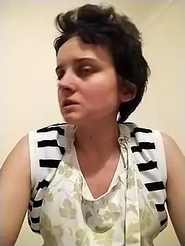 Snapshot of Amy01112 chatting on 11, 5, 2026 Amy01112 online show from 11, 5, 2026