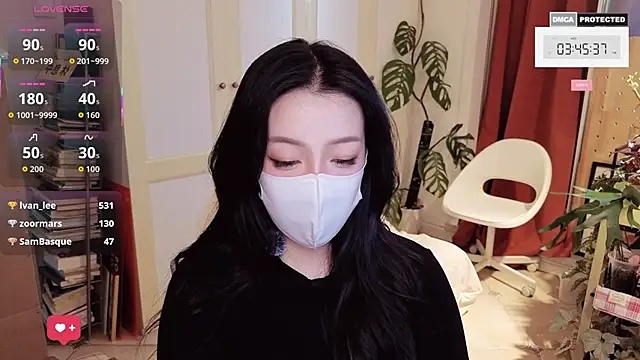 nayomi 34f online show from 22, 4, 2026